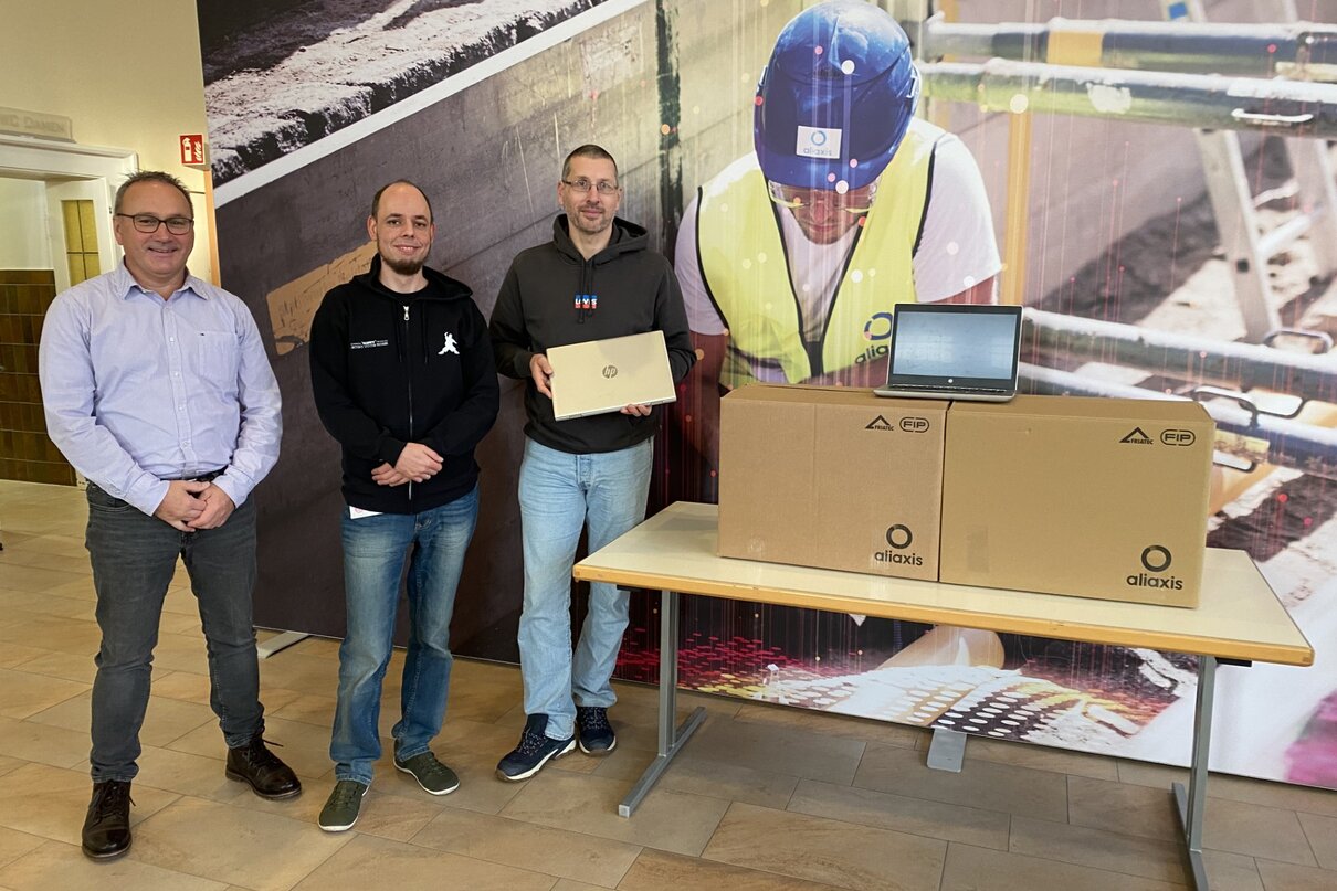 Mannheim: Ausrangierte Laptops - neue Chancen für Schülerinnen und Schüler! 