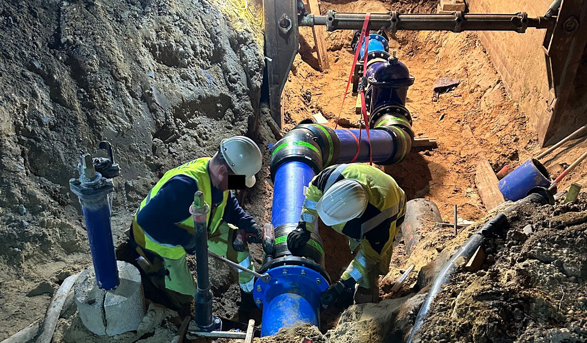 Verlegung einer Trinkwasserleitung d315 zur Erschließung eines neuen Gewerbegebiets in Dormagen